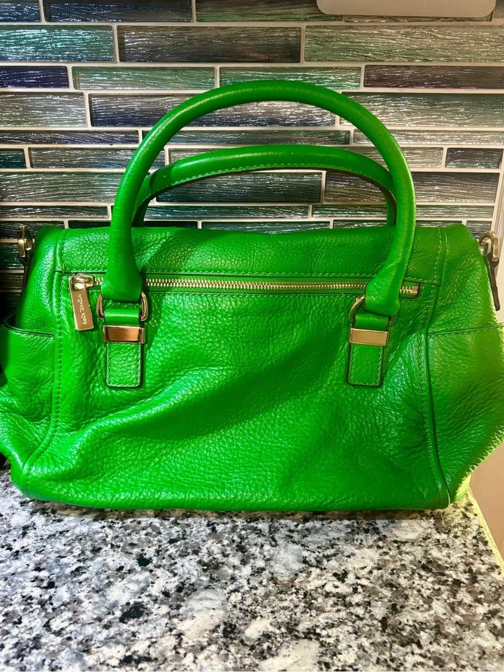 Limited edition Michael Kors Kelly Green leather selma handbag with tassel zip! - Picture 5 of 12